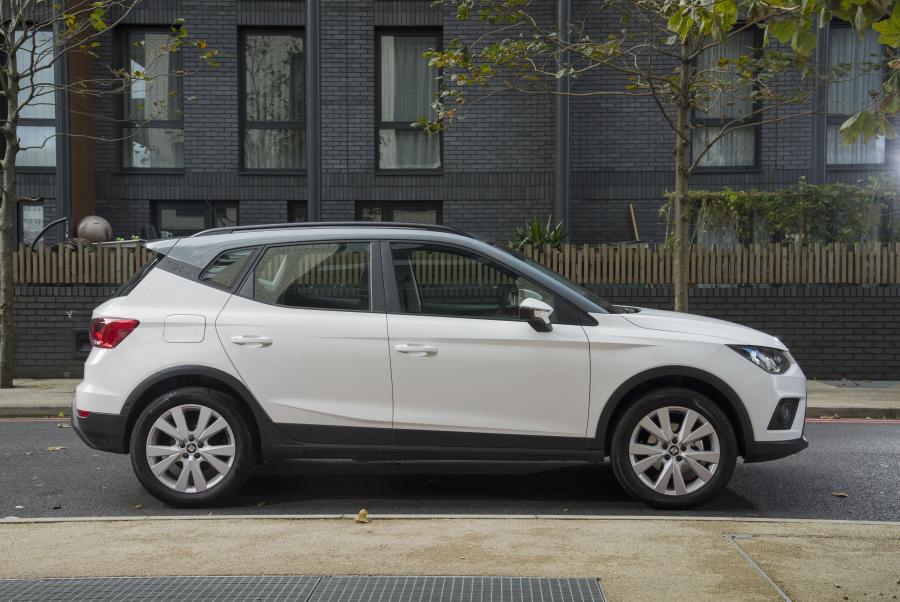  Seat Arona 2017 года  (UK) (фото 28 из 40)
